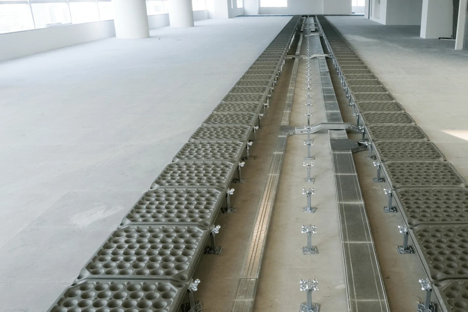 Instalação de pisos elevados